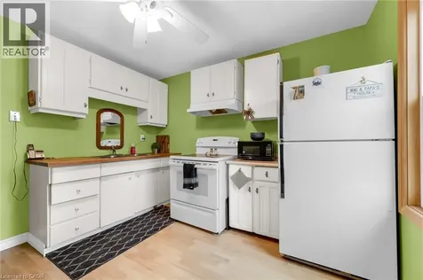 95 Dana Drive Hamilton ON L9L 3H9