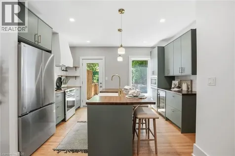 14 Cumberland Avenue Hamilton ON L8M 1Y7