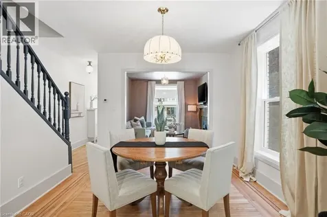 14 Cumberland Avenue Hamilton ON L8M 1Y7