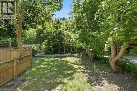 14 Cumberland Avenue Hamilton ON L8M 1Y7