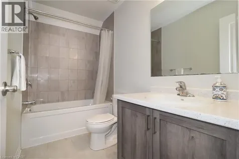 25 Isherwood Avenue Cambridge ON N1R 0E2