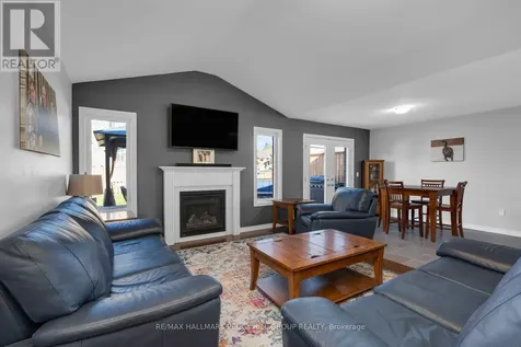70 Bellisle Road Penetanguishene ON L9M 0V6