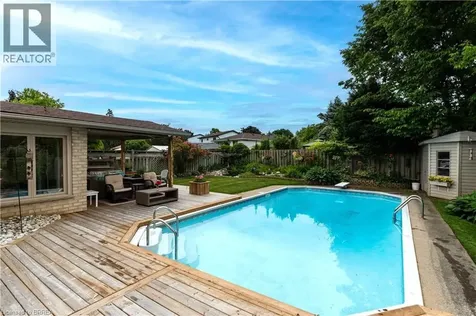 60 Woodlawn Avenue Brantford ON N3V 1B3