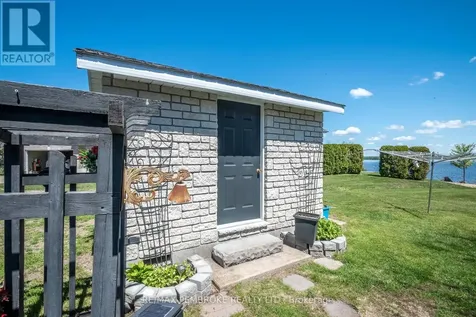 11 Fairway Drive Petawawa ON K8A 8N2