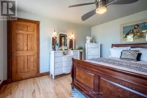 11 Fairway Drive Petawawa ON K8A 8N2