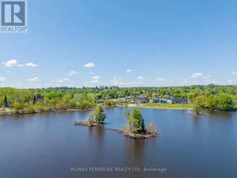 11 Fairway Drive Petawawa ON K8A 8N2
