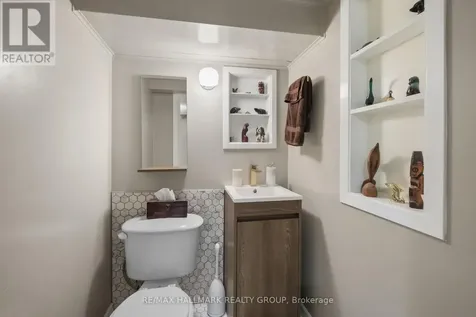 20 Fern Avenue Ottawa ON K1Y 3S1