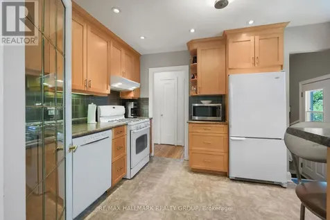 20 Fern Avenue Ottawa ON K1Y 3S1