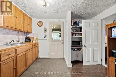 331 7th Street East Cornwall ON K6H 2R8