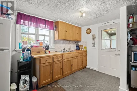 331 7th Street East Cornwall ON K6H 2R8