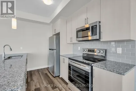118 Venasque Ottawa ON K4A 5M2