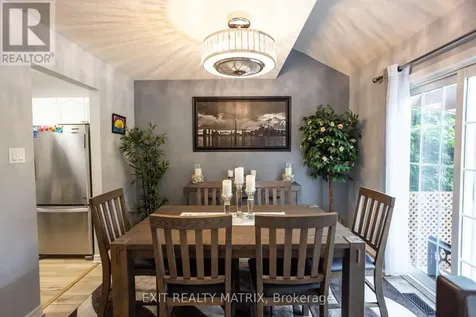 1523 Briarfield Crescent Ottawa ON K4A 1Z9