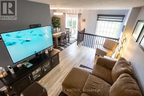 1523 Briarfield Crescent Ottawa ON K4A 1Z9