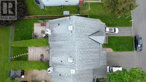 1523 Briarfield Crescent Ottawa ON K4A 1Z9