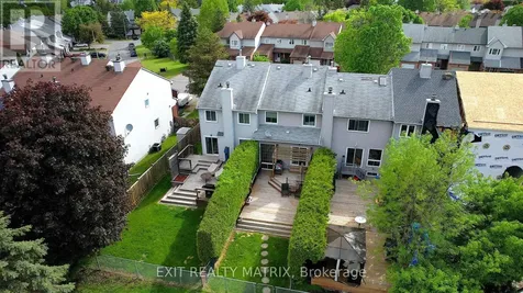 1523 Briarfield Crescent Ottawa ON K4A 1Z9