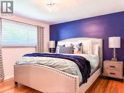 4013 Longfellow Windsor ON N9G 2B5
