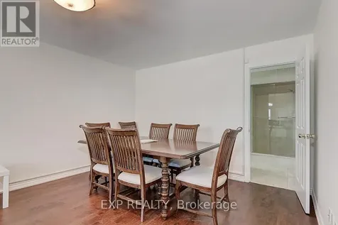 2768 Davis Drive East Gwillimbury ON L3Y 4W1