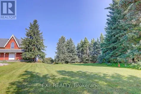 2768 Davis Drive East Gwillimbury ON L3Y 4W1