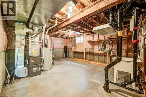 670 Salzburg Drive Waterloo ON N2V 2N8