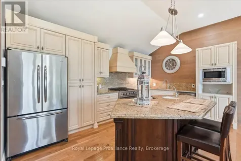 304 Lakeview Lane Tweed (hungerford (twp)) ON K0K 3J0