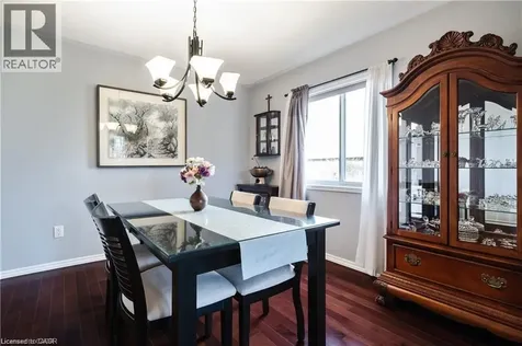 106 Moore Crescent Ancaster ON L9G 4Z8