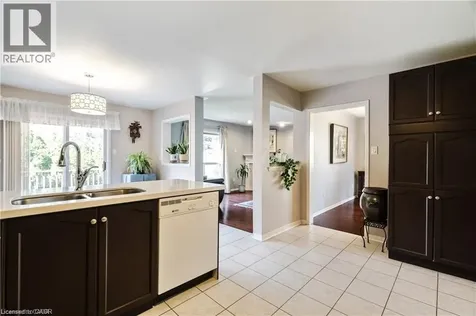 106 Moore Crescent Ancaster ON L9G 4Z8