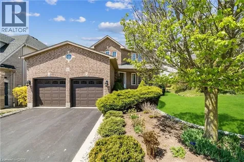 106 Moore Crescent Ancaster ON L9G 4Z8