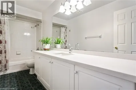 106 Moore Crescent Ancaster ON L9G 4Z8