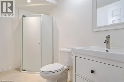 106 Moore Crescent Ancaster ON L9G 4Z8