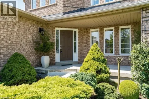 106 Moore Crescent Ancaster ON L9G 4Z8