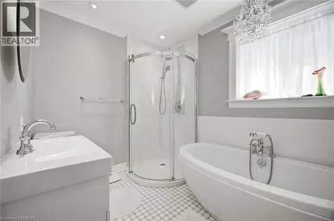 66 Chatham Street Hamilton ON L8P 2B4