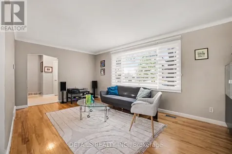 1233 Checkers Road Ottawa ON K2C 2S8