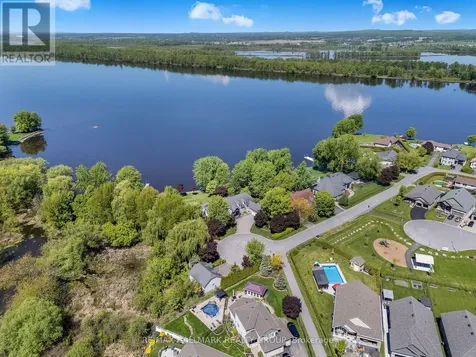 2584 Woods Street Clarence-rockland ON K4K 1J2