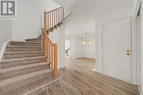 2043 Sunland Drive Ottawa ON K4A 3K8