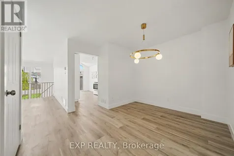 2043 Sunland Drive Ottawa ON K4A 3K8