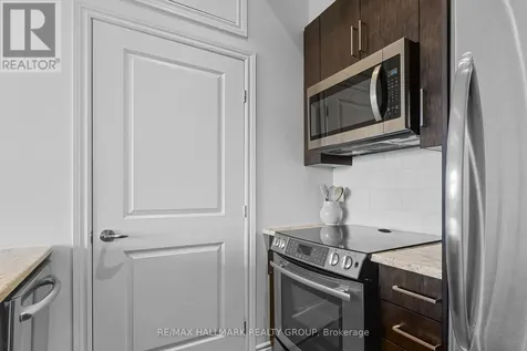 682 Churchill Avenue North Ottawa ON K1Z 5G5
