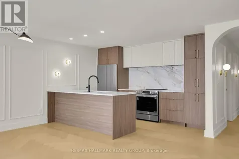 13 Ella Street Ottawa ON K1S 2S3