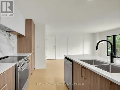 13 Ella Street Ottawa ON K1S 2S3