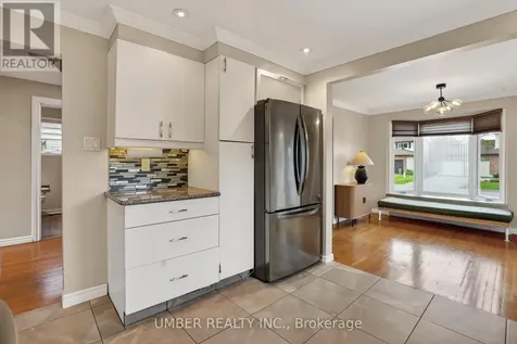 258 Anglehart Avenue Ottawa ON K1E 2V9