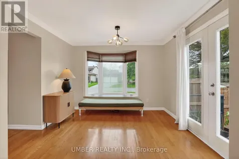258 Anglehart Avenue Ottawa ON K1E 2V9