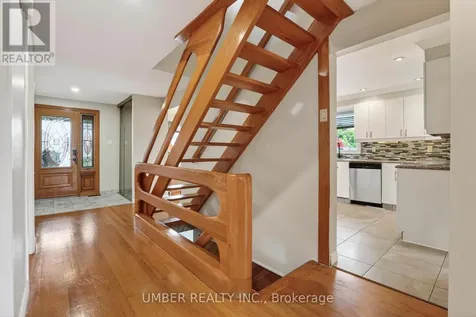 258 Anglehart Avenue Ottawa ON K1E 2V9