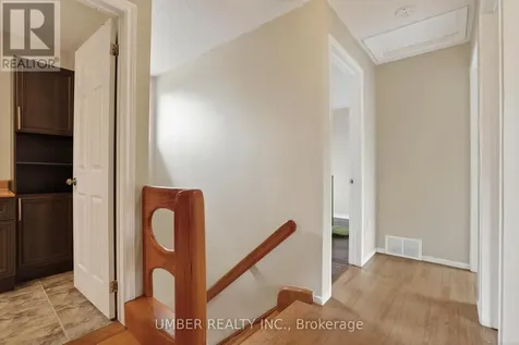 258 Anglehart Avenue Ottawa ON K1E 2V9