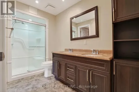 258 Anglehart Avenue Ottawa ON K1E 2V9