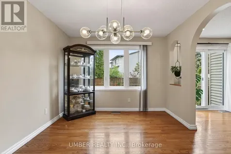 258 Anglehart Avenue Ottawa ON K1E 2V9