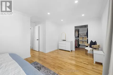 2058 Wildflower Drive Ottawa ON K1E 3R3