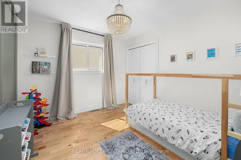 2058 Wildflower Drive Ottawa ON K1E 3R3