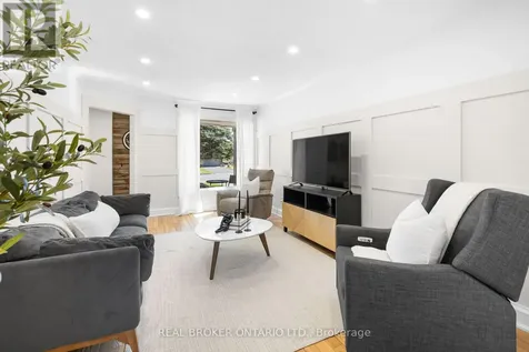 2058 Wildflower Drive Ottawa ON K1E 3R3