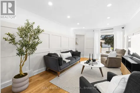 2058 Wildflower Drive Ottawa ON K1E 3R3