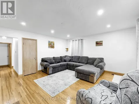 48 Christopher Drive Cambridge ON N1R 4R6