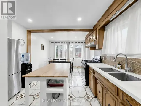 48 Christopher Drive Cambridge ON N1R 4R6